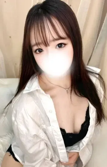 水原まいか