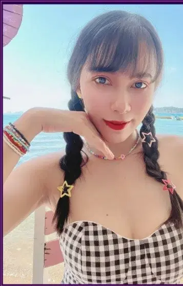 アンナ