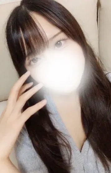新堂なぎさ