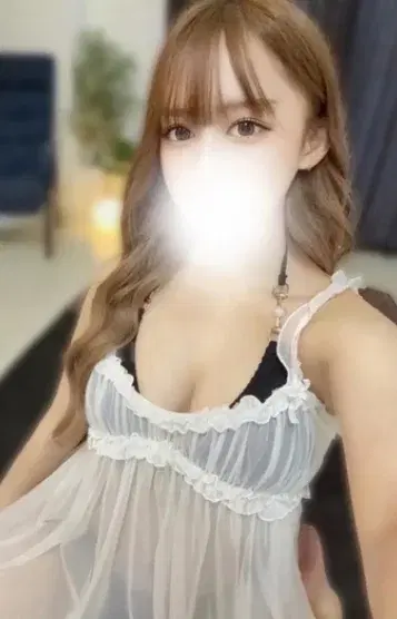 雨音れいか