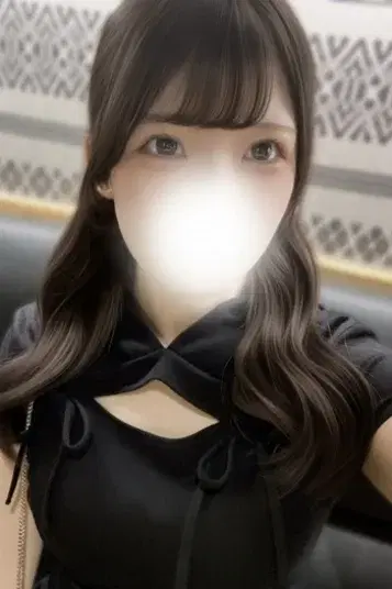 えみい