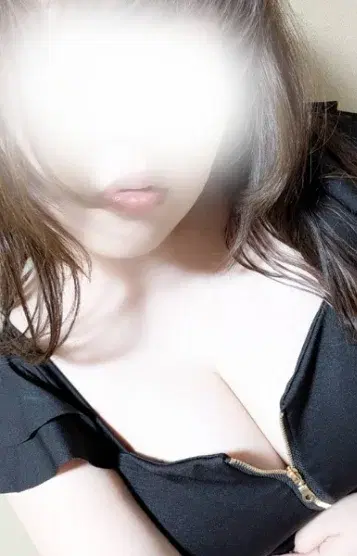 霧島あやめ