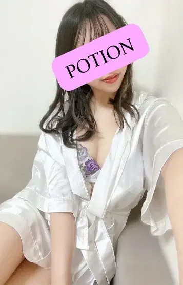 剣持やえ