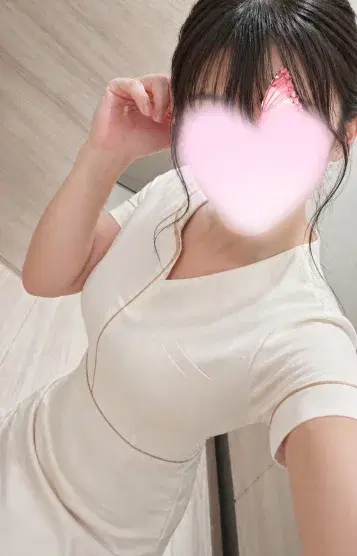 音無ひな