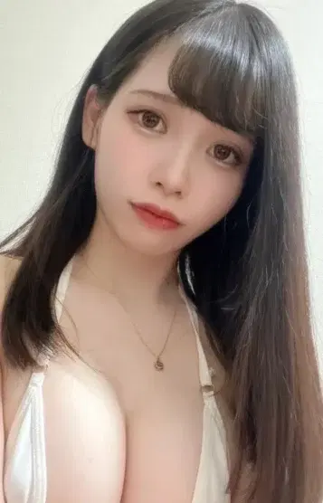 羽月ゆうな