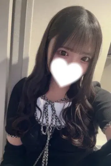 篠田ましろ