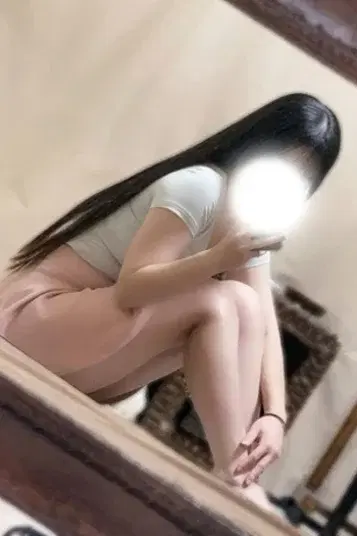 双葉なぎさ