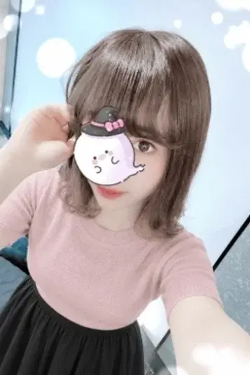 椿ひな