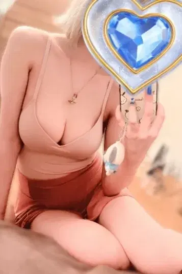 泉まなか
