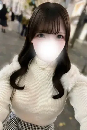 えみい
