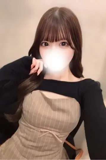 桐谷えれな