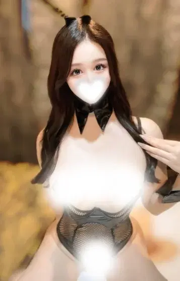 白石みぃな
