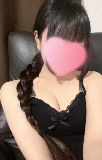 高梨りあ