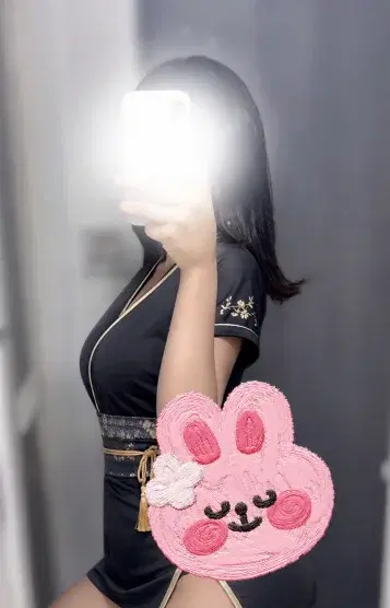 えみり