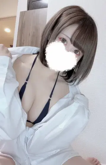 皐月ふあ