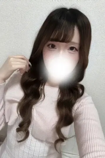 つきな