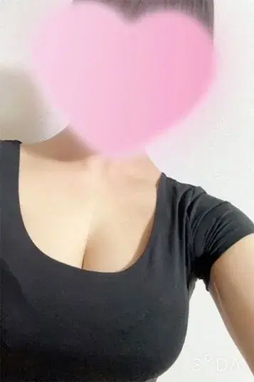 小松せりな