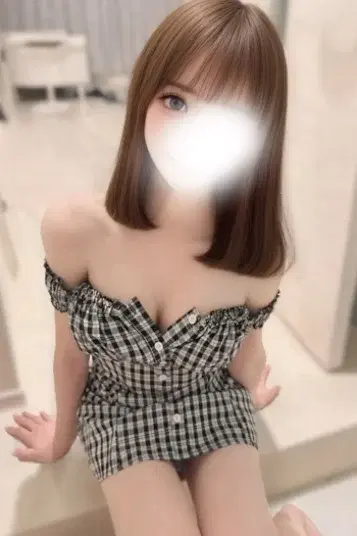櫻井ひな