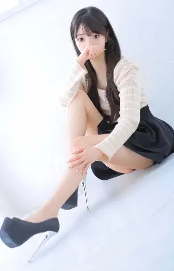 櫻井まりな