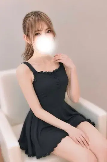 日南りさ