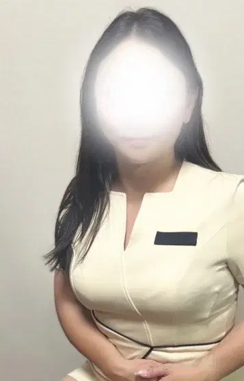 米川さき