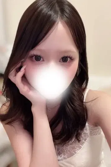 安達ゆな