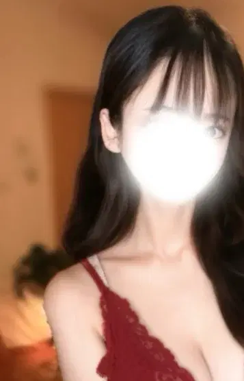 りりな