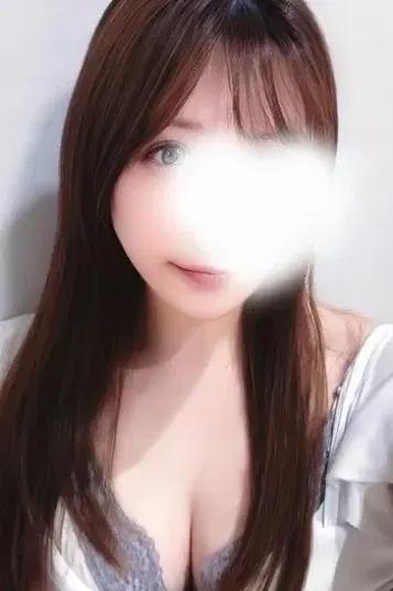 篠原あいり