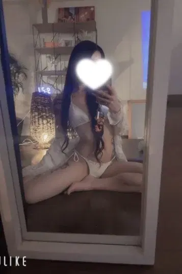 朝霧れい