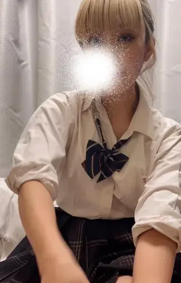佐伯えな