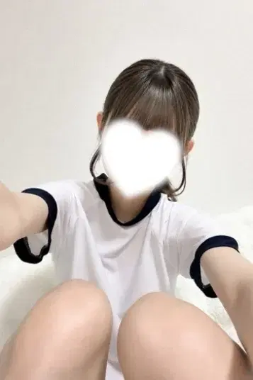芹沢みやび
