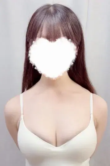 雛乃まりな