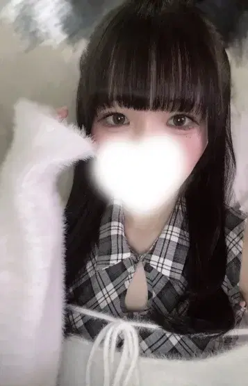 みい