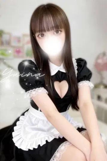 白咲ゆいな