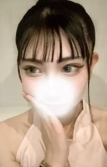小林あみん
