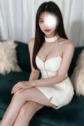 宇佐美りこ