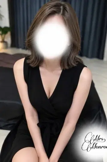 桐谷すみれ