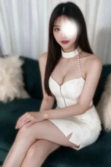 宇佐美りこ