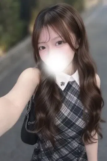 桜井ゆゆ