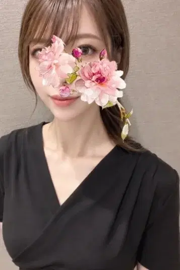 結城ななせ